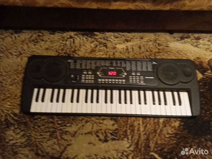 Синтезатор