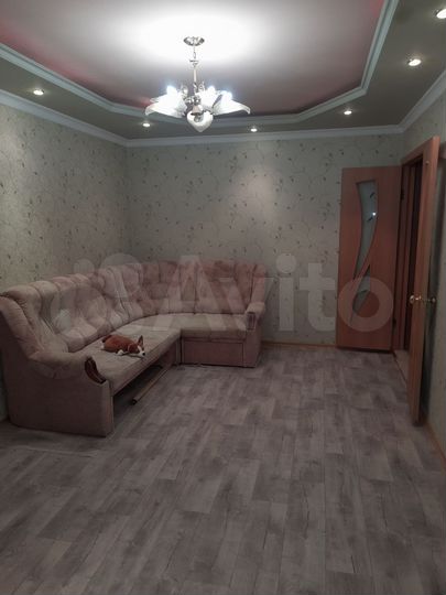 2-к. квартира, 54 м², 3/9 эт.