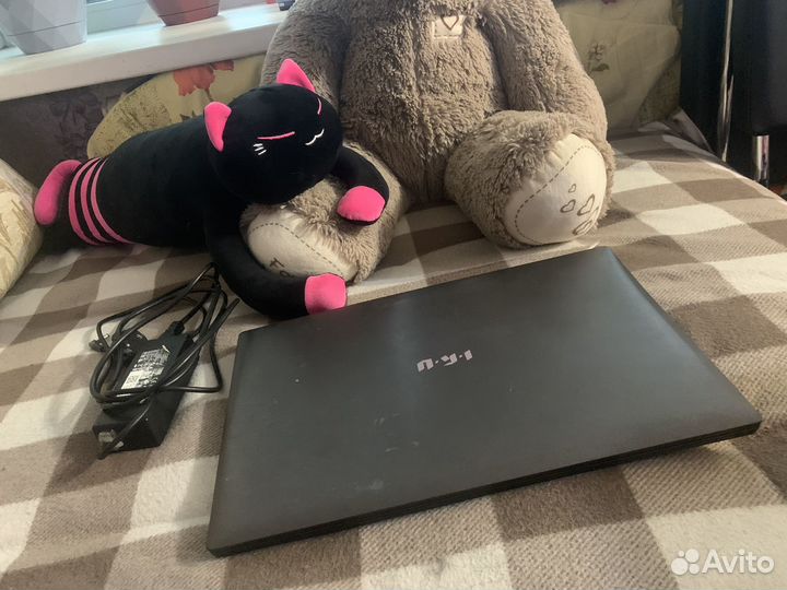 Продам ноутбук