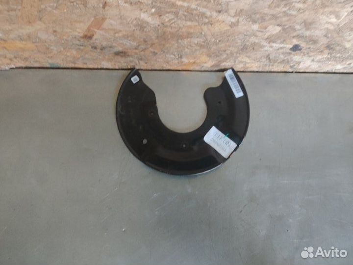 Кожух тормозного диска передний правый Chery Tiggo