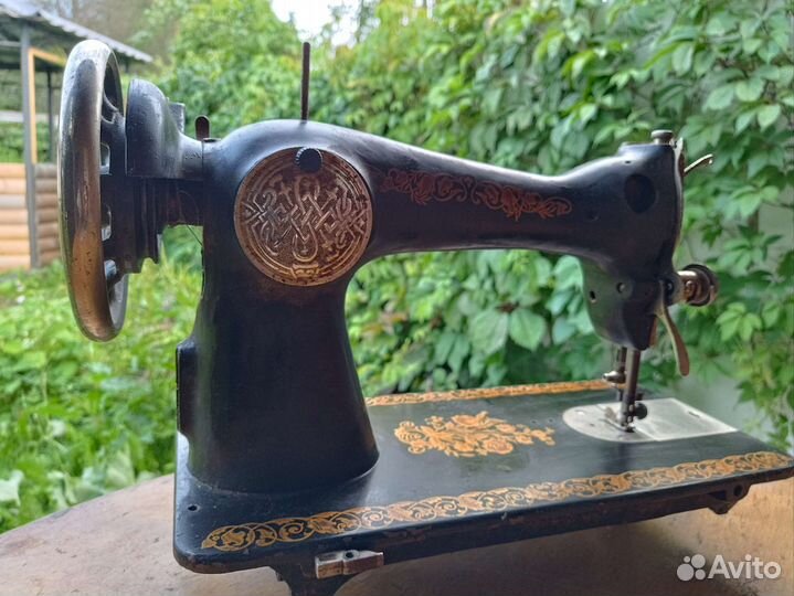 Швейная машинка пмз