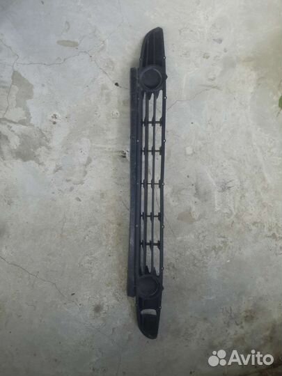 Нижняя решётка переднего бампера приора 1