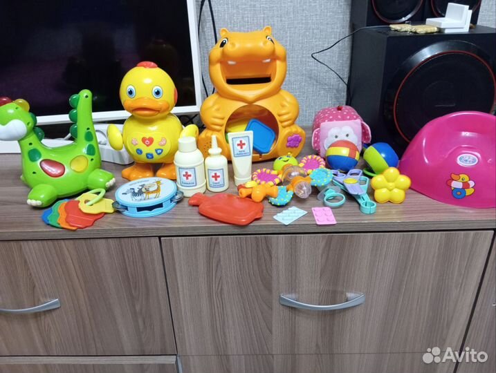 Развивающие игрушки пакетом