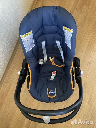 Детское автокресло-люлька от 0 Chicco
