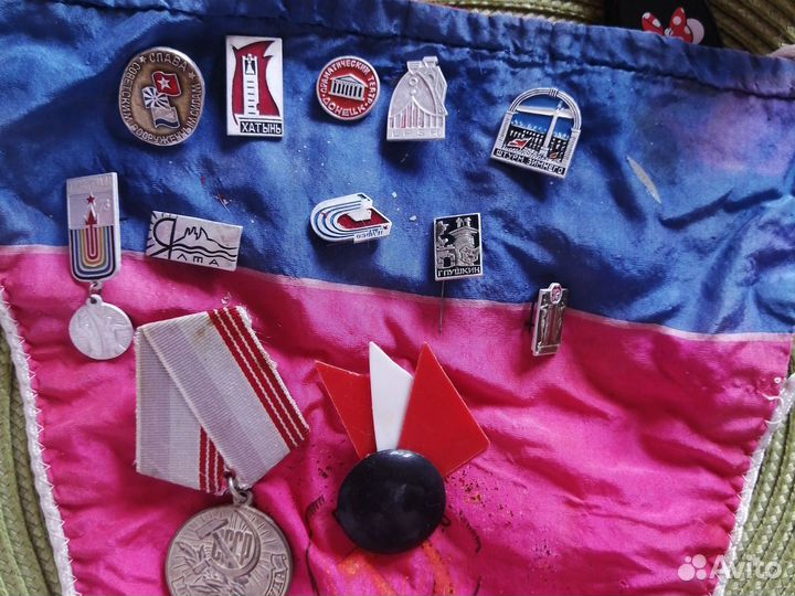 Значки СССР