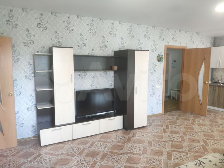 1-к. квартира, 60 м², 1/3 эт.