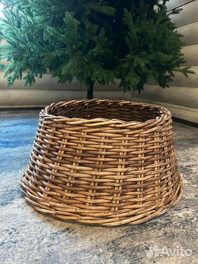 Корзина юбка для елки из ротанга