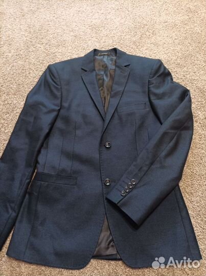 Школьный костюм