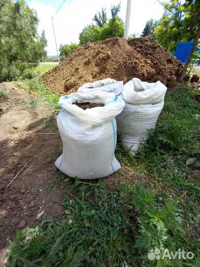 Перегной коровий,отличный чернозем 5т,15т,в мешках