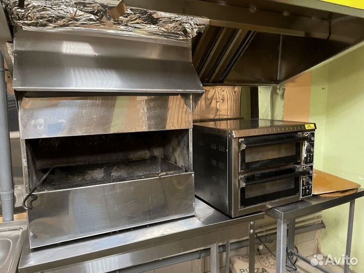 Продажа комерческого помешения,под кафе