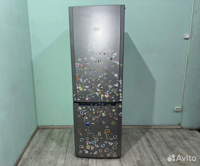 Холодильник hotpoint ariston бу