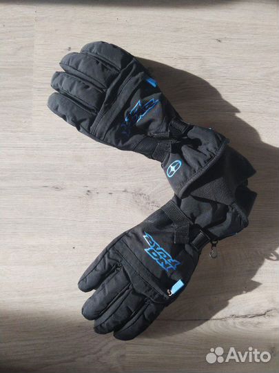 Перчатки новые зимние спортивные No Fear