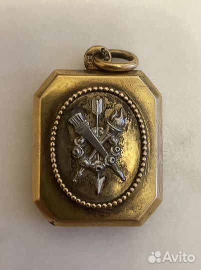 Кулон локет