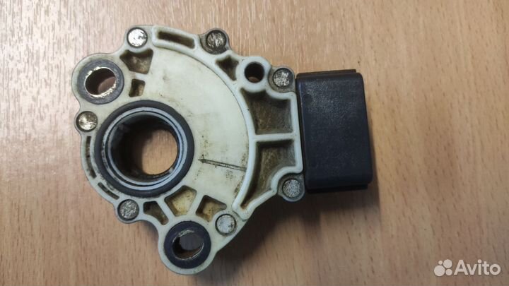 FN1121444 датчик ингибитор положения АКПП