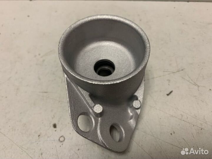 Опора амортизатора заднего Volkswagen Golf Iv/Bora