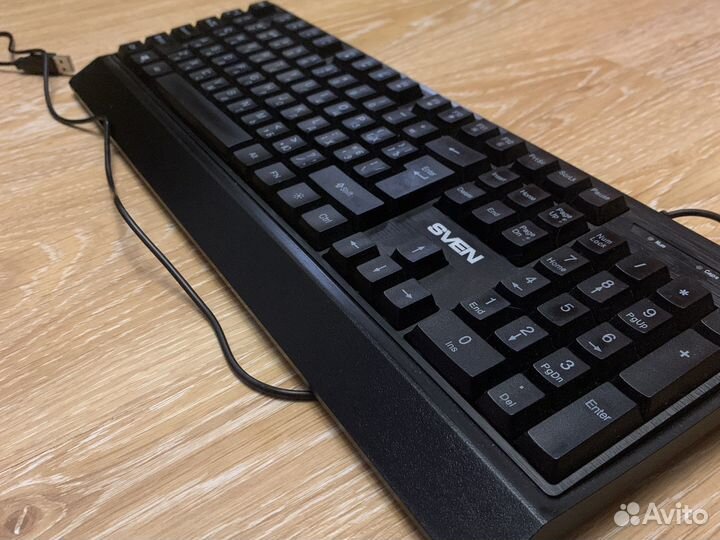 Клавиатура с подсветкой