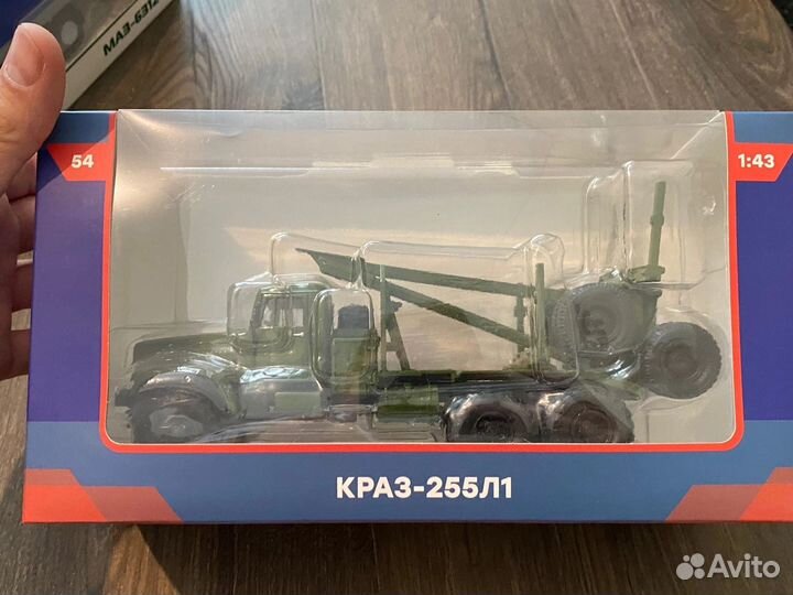 Модель грузовика краз 255л1 лесовоз modimio 1:43