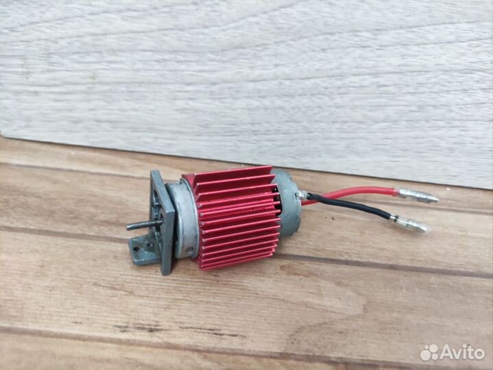 Электродвигатель Smax