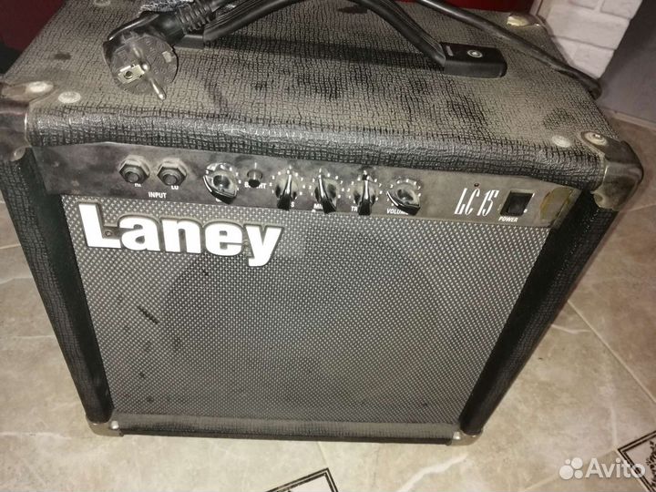 Ламповый комбоусилитель Laney LC15