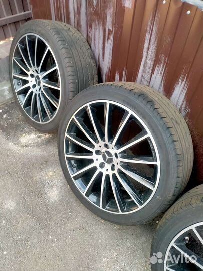 R20 Centara Vanti HP 245/40, PCD 5x112 DIA 66.6