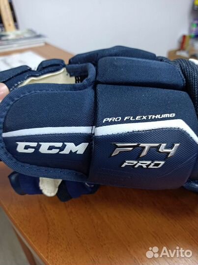 Краги CCM Jetspeed FT4 PRO SR 14