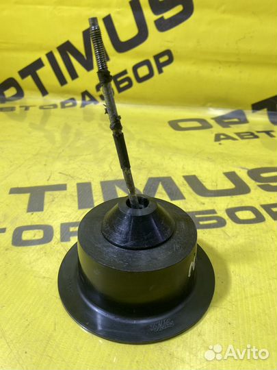 Крепление запасного колеса Ford Fusion