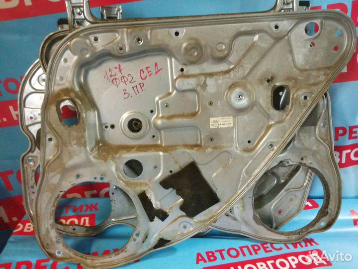 Панель стеклоподъёмника Форд фокус 2