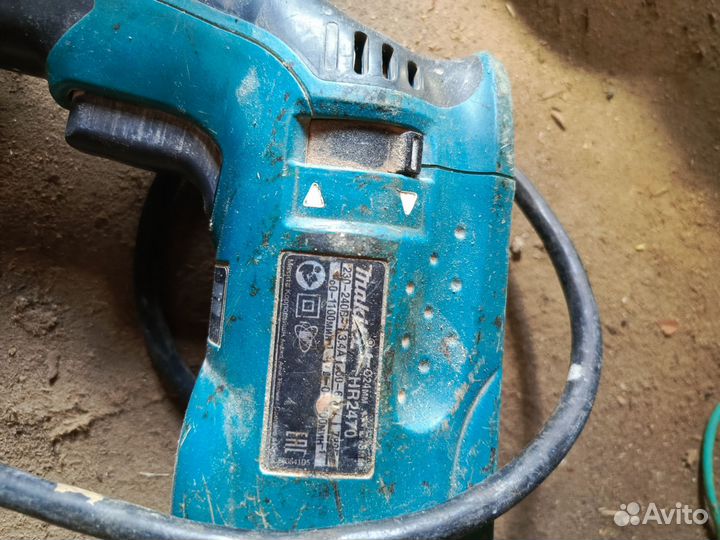 Перфоратор makita HR 2470