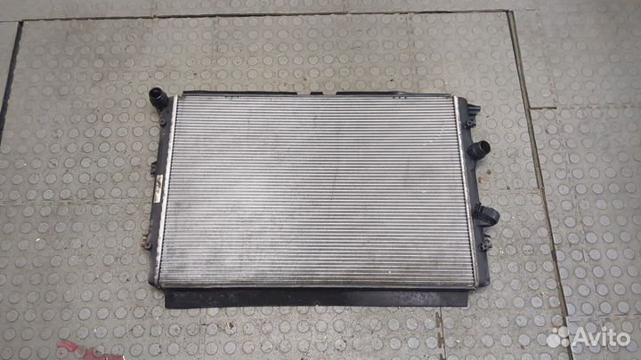 Радиатор охлаждения двигателя Volkswagen Tiguan, 2012