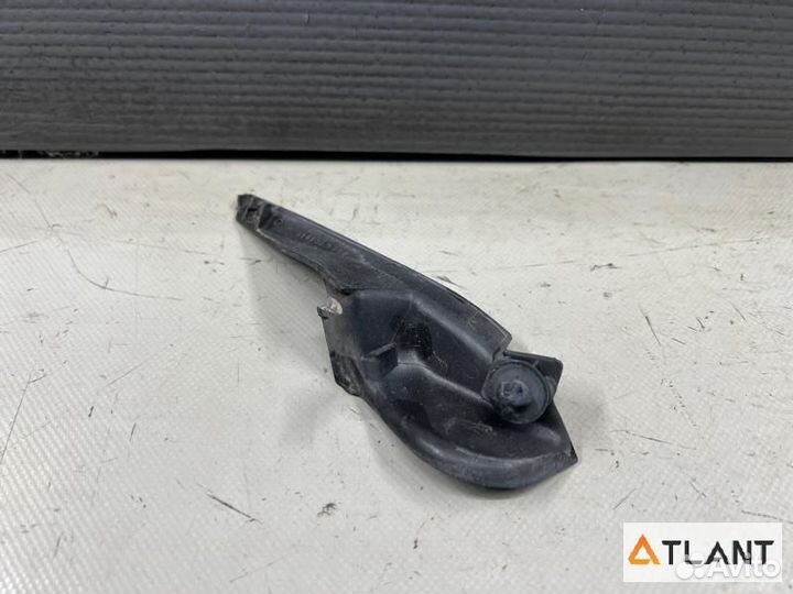 Уголок жабо правое subaru legacy