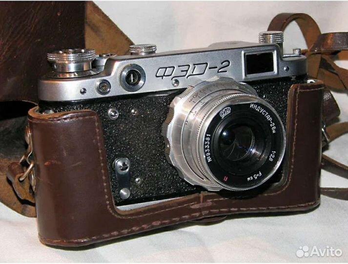 Плёночный фотоаппарат фэд-2