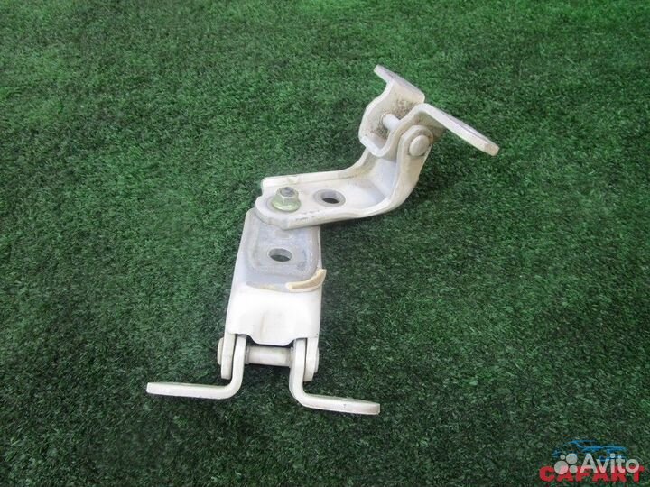 Петля дверная lexus GX470 uzj120 2uzfe