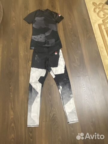 Спортивный костюм reebok женский