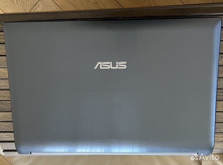 Ноутбук asus N53 J в отличном состоянии