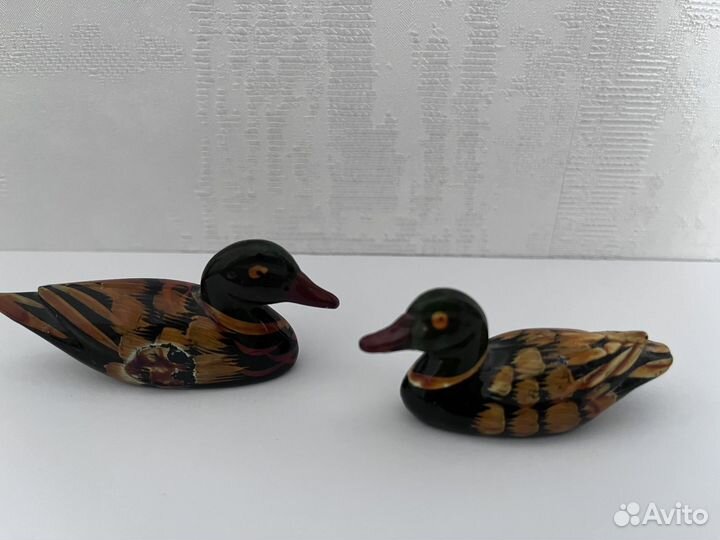 Утки - мандаринки деревянные фигурки статуэтки