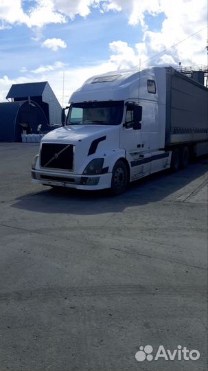 Volvo VNL 670, 2003