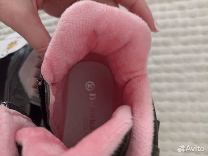 Ботинки на девочку 34 размер новые