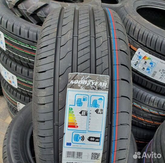 Goodyear EfficientGrip Performance 2 205/60 R16 92H