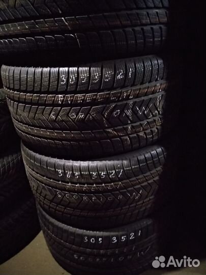 Pirelli Scorpion Winter 305/35 R21