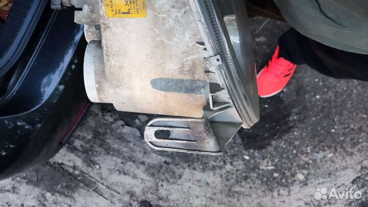 Фара на газ 31105 волга