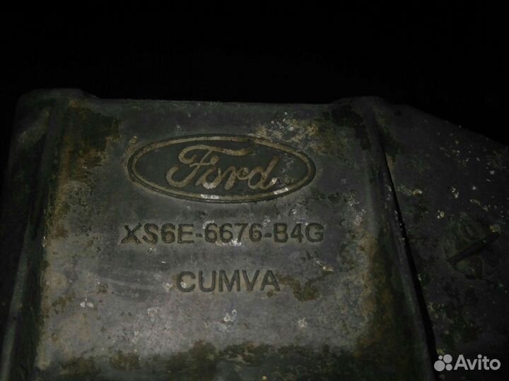 Поддон двигателя Ford Focus 1 1.6 cdda
