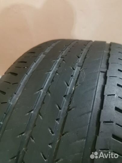 Bridgestone Dueler H/L 400 255/55 R19 102V