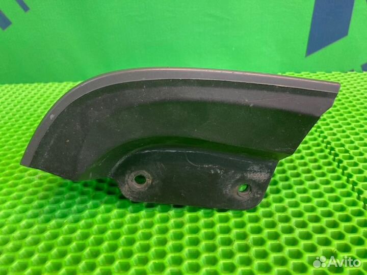 Накладка на порог наружная левая Audi A6 C5 ARE