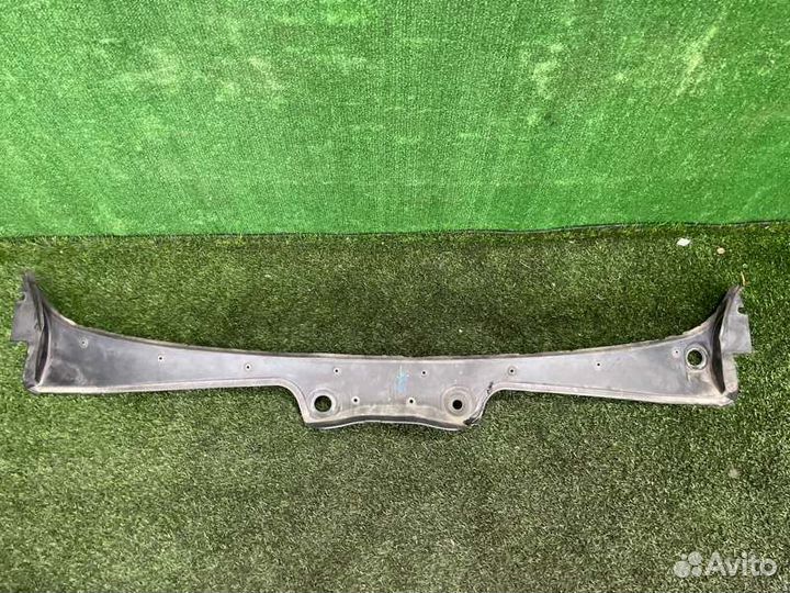 Жабо лобового Bmw 5 E60 N52B30 2006