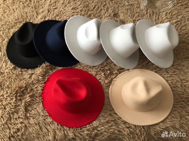 Шляпа фетровая - белая/черная/красная