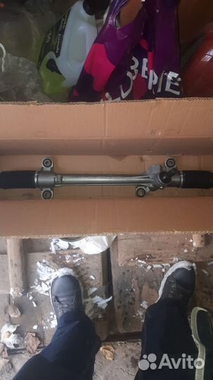 Рулевая рейка Toyota Avensis T250