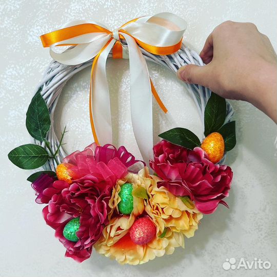 Венок из ротанга на Пасху