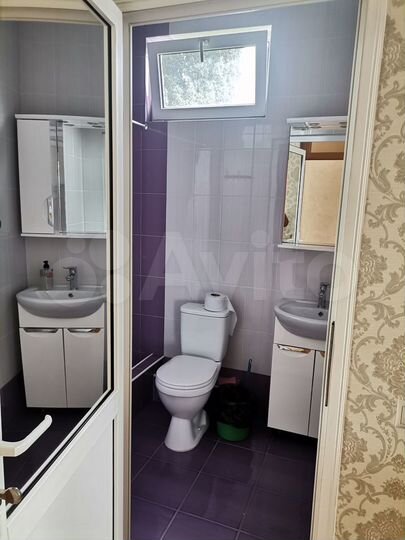 Комната 20 м² в 3-к., 2/2 эт.