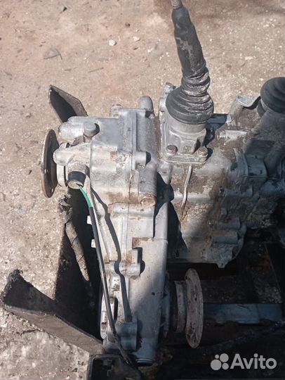 Коробка раздаточная Kia Sportage внедорожник 2.0