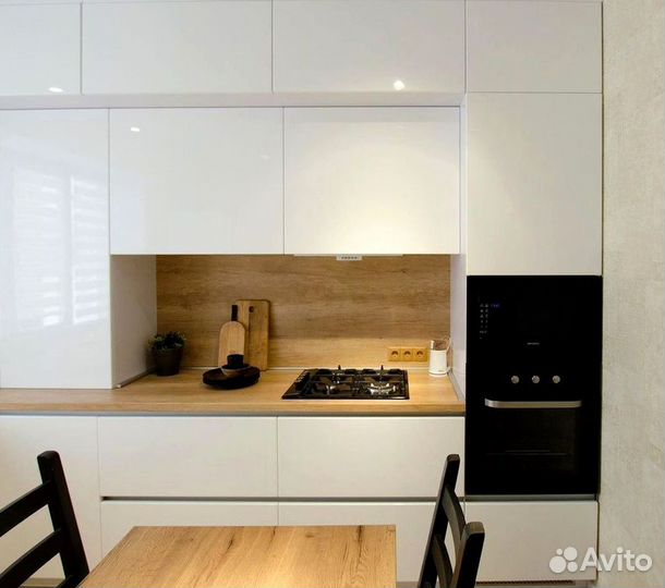 Угловой кухонный гарнитур современный